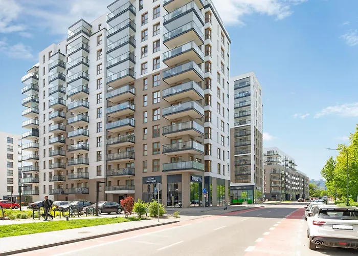 Zajezdnia Wrzeszcz & Parking By Downtown Гданьск